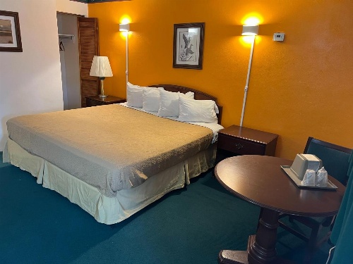 sunrise motel image 2